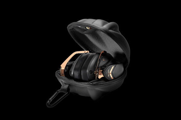 کیف مقاوم و خوش ساخت V-MODA Crossfade Wireless II